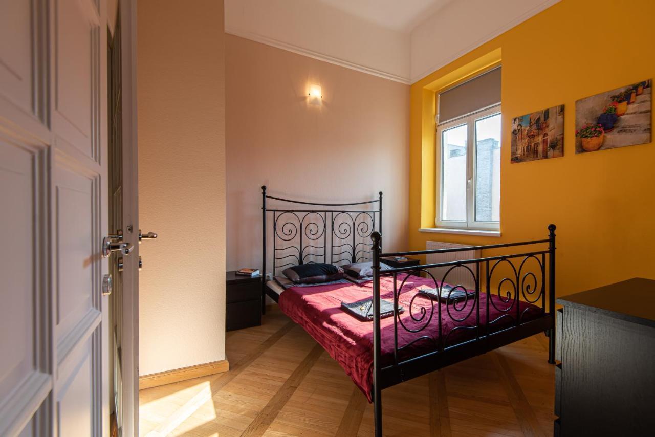 Patrik'S Budapest Center Apartment Luaran gambar