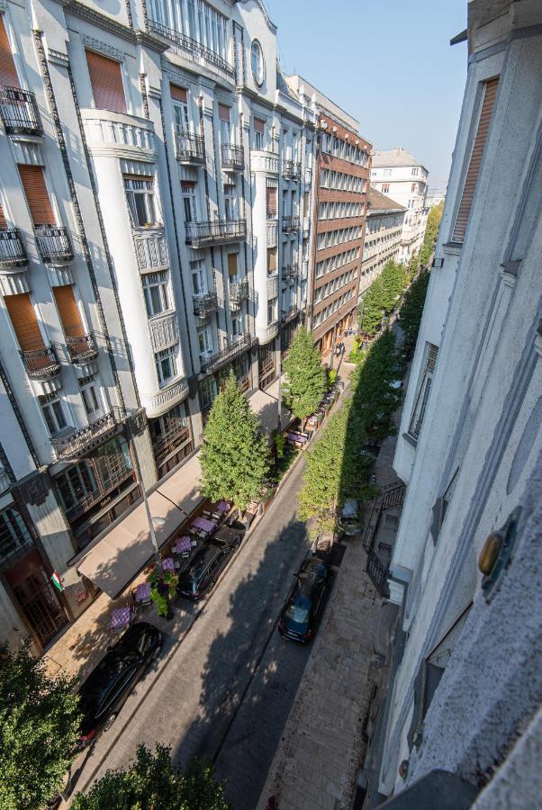 Patrik'S Budapest Center Apartment Luaran gambar